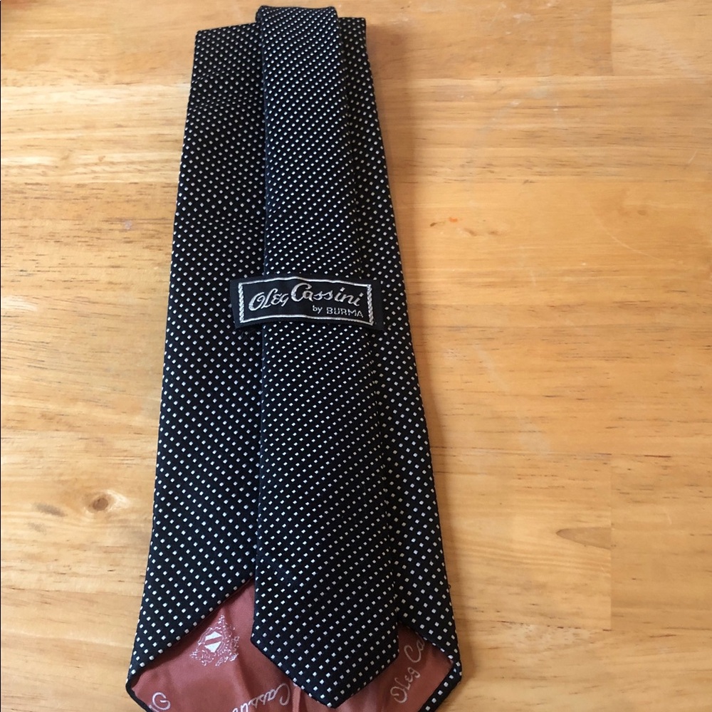 Oleg Cassini Black and White Dotted Tie